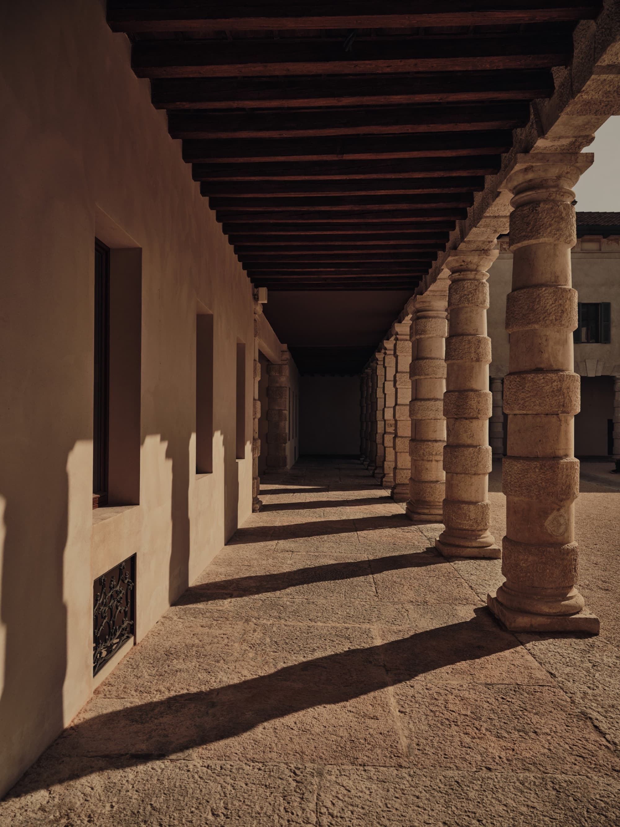 The loggia onto the court of honour